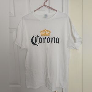 Corona T-shirt Size Large Unisex